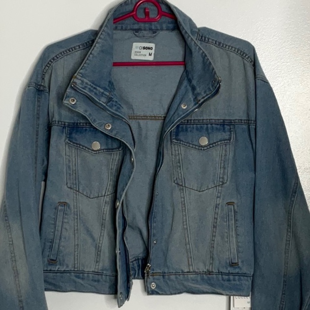 Women's Blue Denim Jean Jacket - Picture 7 of 7